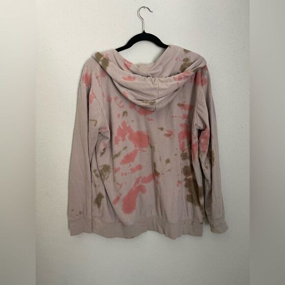 Torrid Size 0/Large Skull Sweatshirt cotton Blend Witchy Tie Dye Grey Cozy - Picture 6 of 6